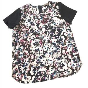 Charlie Jade floral tshirt w/black short sleeves